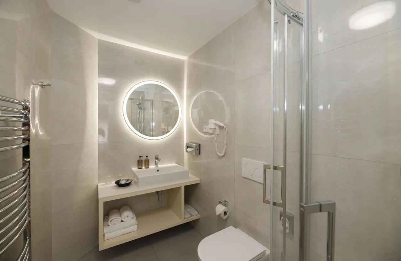 Hotel U Zlatého Kola 4*